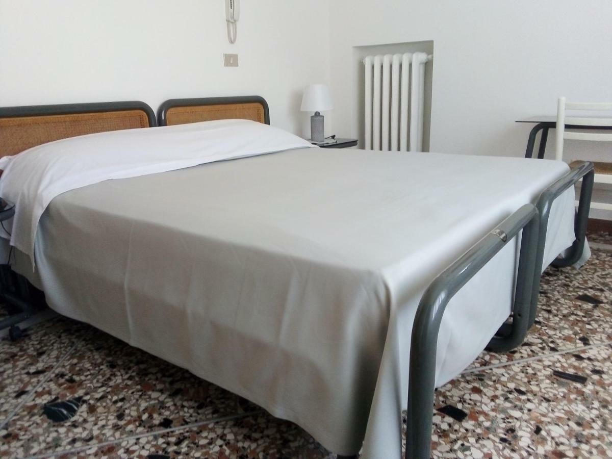 Sapori Veneti Srl Hotel Vicenza Luaran gambar