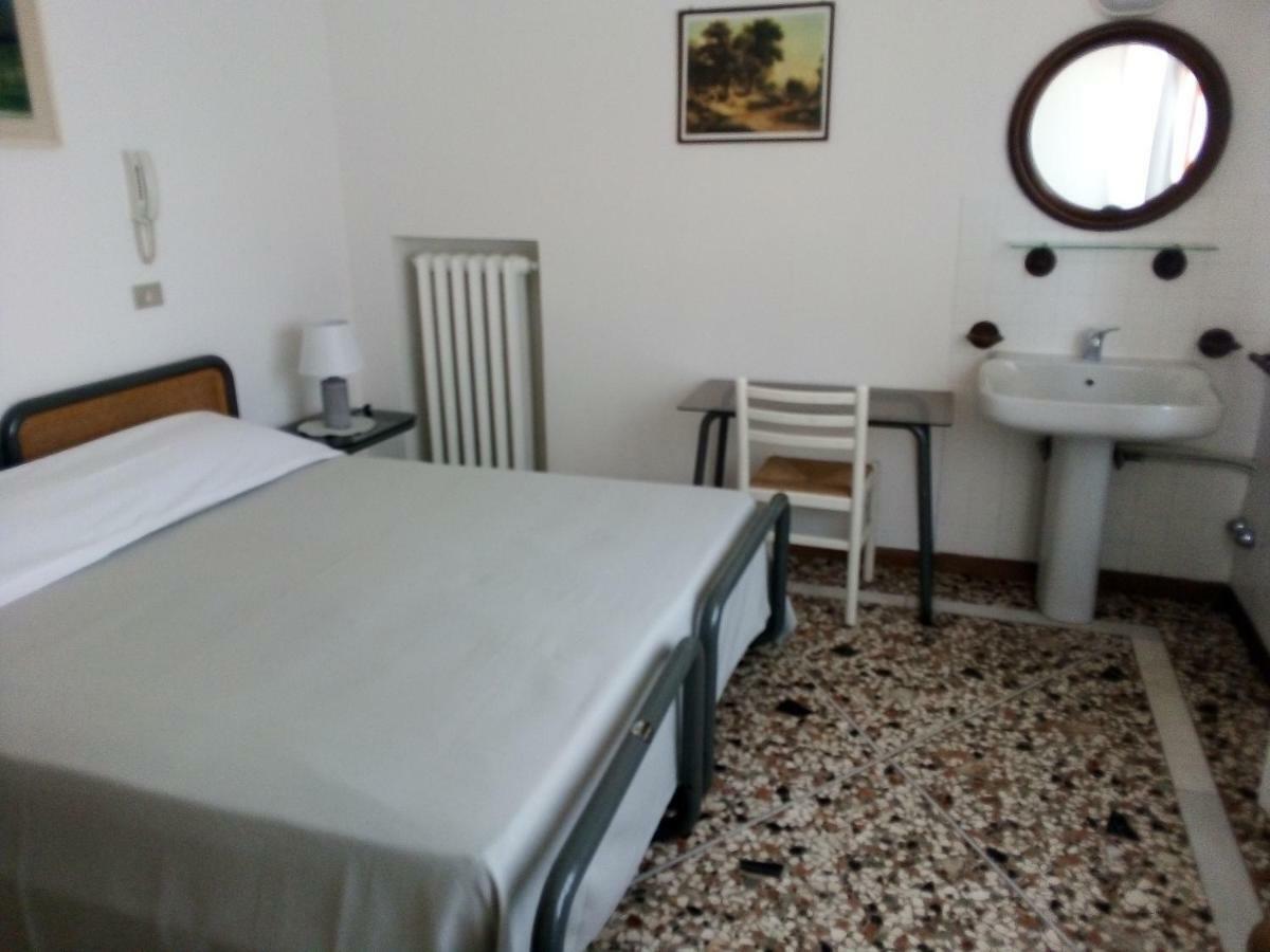 Sapori Veneti Srl Hotel Vicenza Luaran gambar
